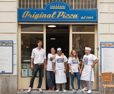 original-pizza-staff-vespucci-gruppo